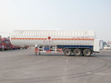 Double Layered Gas Tank Truck 56000L 3x13T FUWA Alxe Cryogenic LNG Tank
